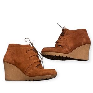 🤎 Tan NINE WEST Jonathan Wedge Booties - Size 7